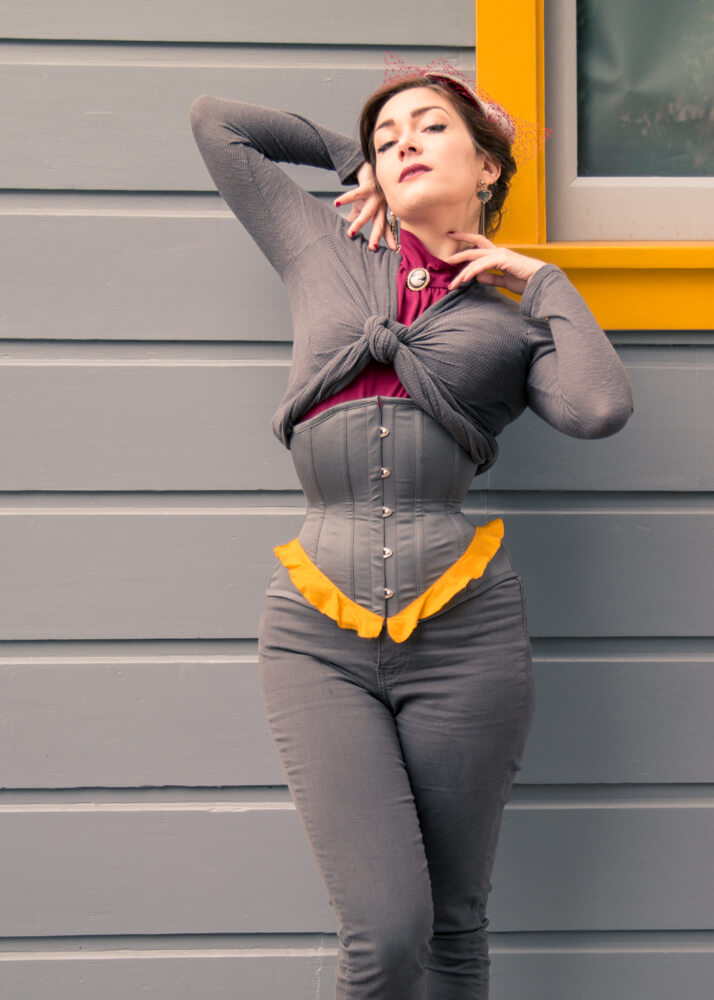 20 Bones, Broken Ribs, and Other Myths about Corset Waist Training