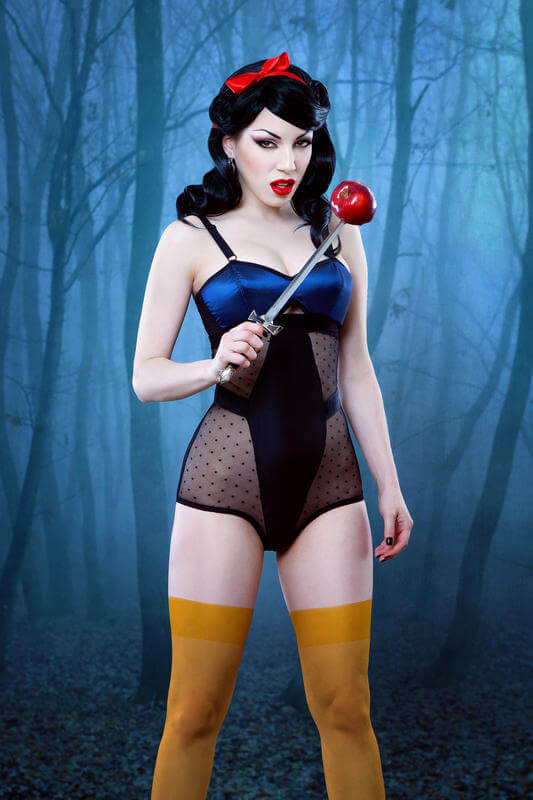 Lingerie Addict Exclusive Kiss Me Deadly AW 2012