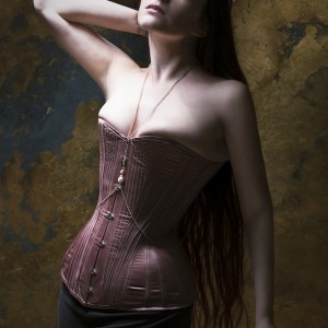 https://www.thelingerieaddict.com/wp-content/uploads/Sparklewren-Rose-Gold-corset-Victoria-Dagger1-300x300.jpg