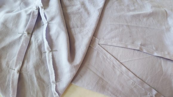 DIY Loungewear Tutorial: How to Make a Caftan From a Bedsheet