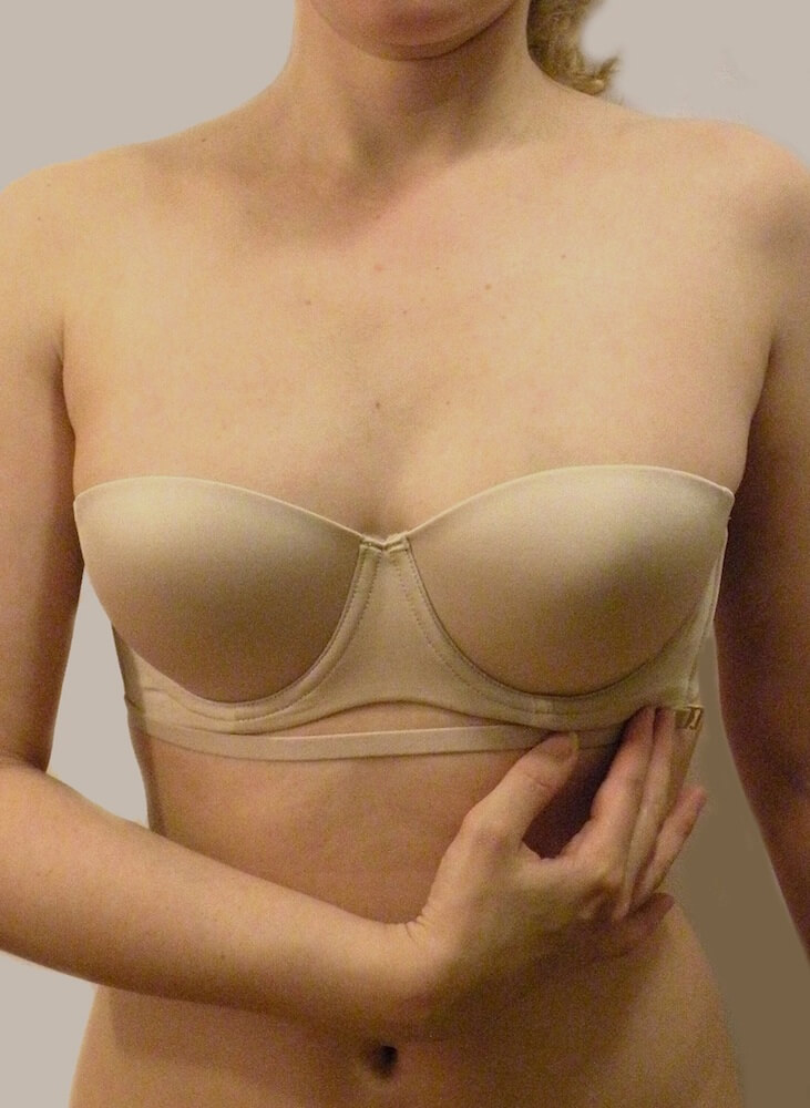 Your Strapless Bras Can Actually Fit Well With The Easiest Tips