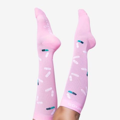 Ask the Addict: Where to Find Cute Compression Socks?